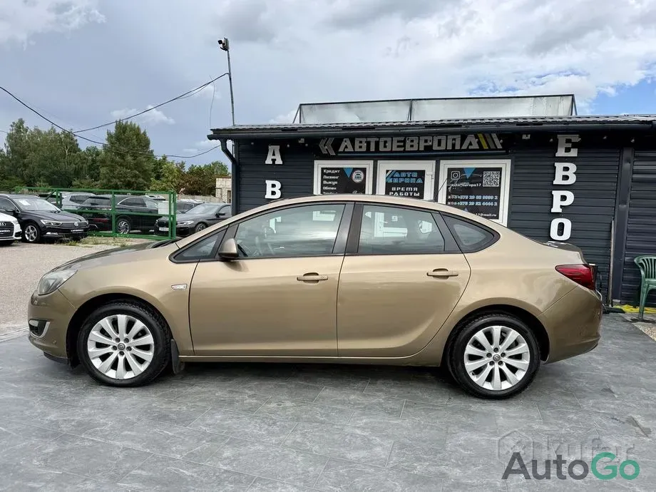 Продажа Opel Astra J Рестайлинг, 2012 г., Гродно Гродно - изображение 9