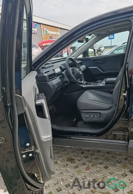 Продажа Toyota RAV4, 2025 г., Мозырь Мозырь - изображение 9