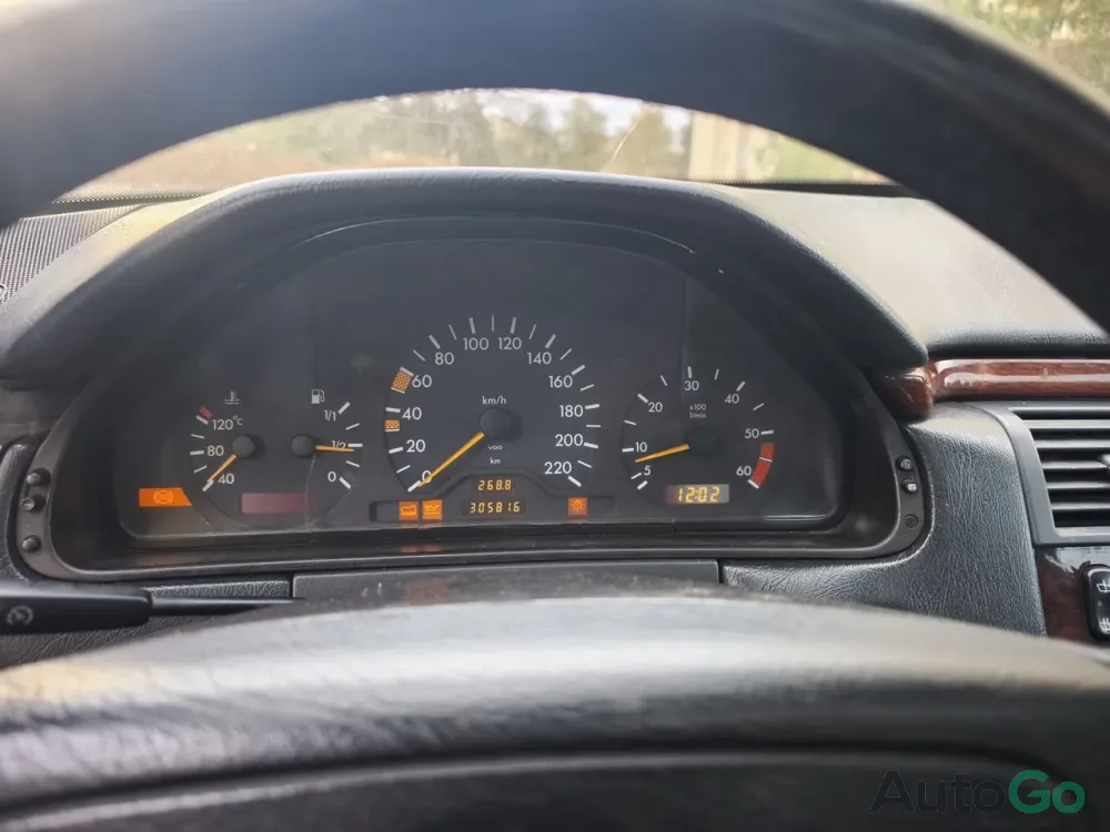 Продажа Mercedes-Benz E-Класс (W210/S210), 1996 г., Минск Минск - изображение 3