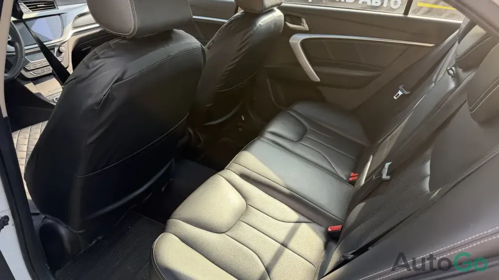 Продажа Geely Emgrand 7 I Рестайлинг, 2018г., Сморгонь Сморгонь - изображение 10