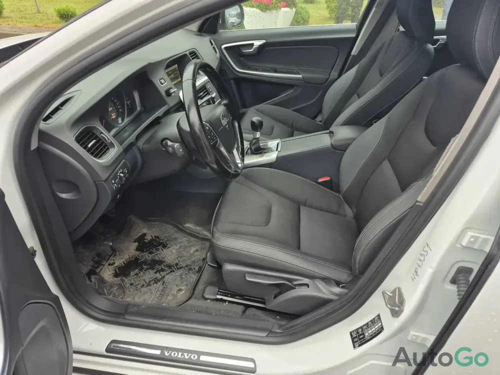 Продажа Volvo S60 II Рестайлинг, 2014г., Фаниполь Минск - изображение 3