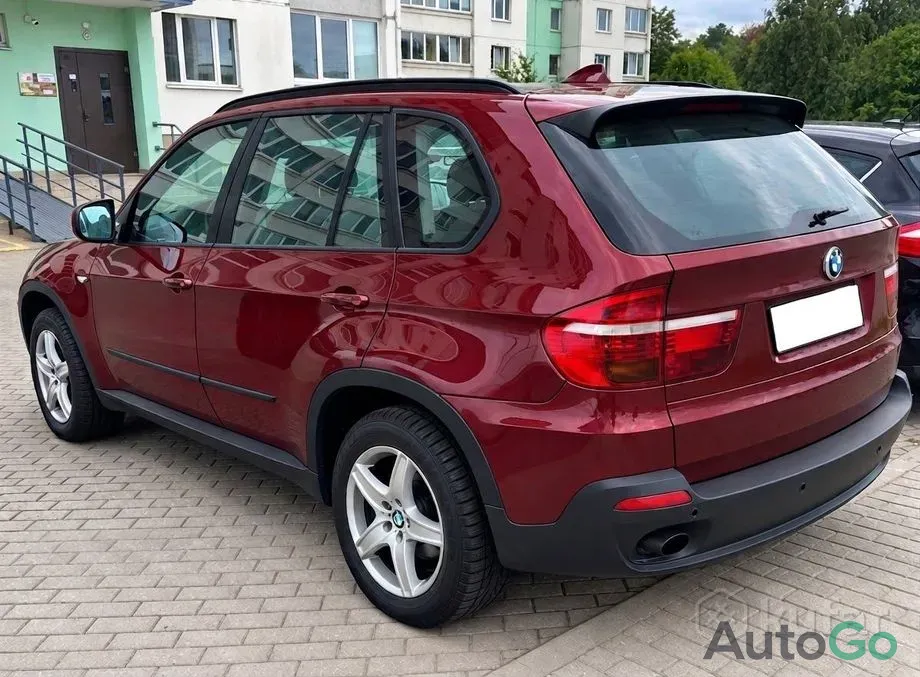  X5 II (E70)