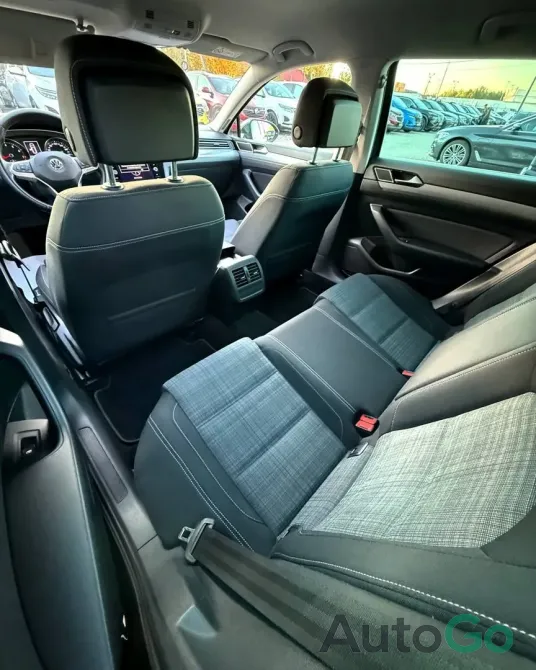 Продажа Volkswagen Passat (B8) Рестайлинг, 2019 г., Брест Брест - изображение 9
