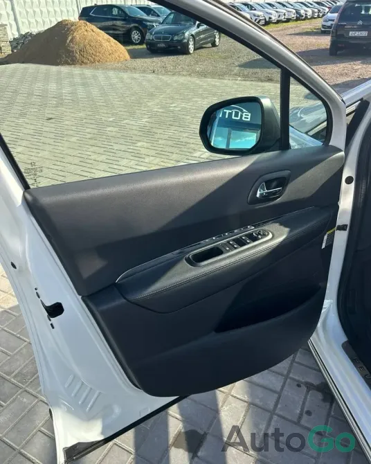 Продажа Peugeot 3008 (I) Рестайлинг, 2016 г., Молодечно Молодечно - изображение 9