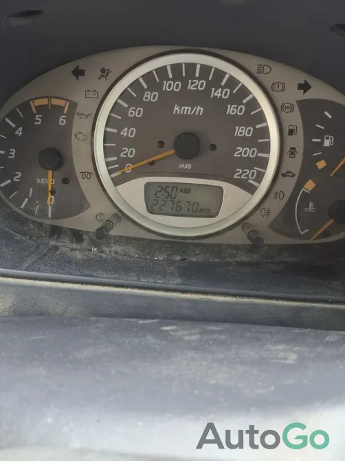 Продажа Nissan Almera Tino, 2001 г., Гомель Гомель - изображение 2