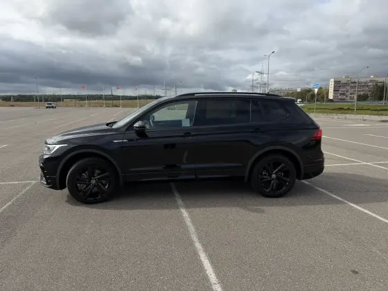 Продажа Volkswagen Tiguan II Рестайлинг, 2024г., Минск Минск