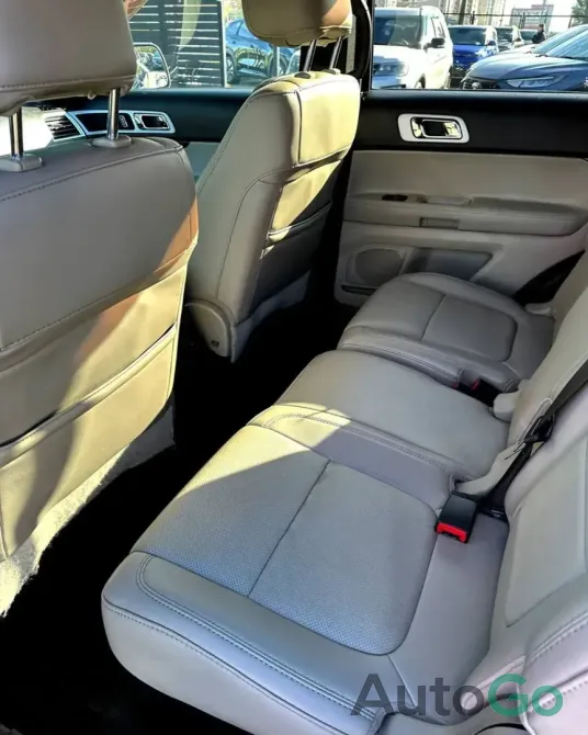Продажа Ford Explorer V, 2014г., Витебск Витебск - изображение 12