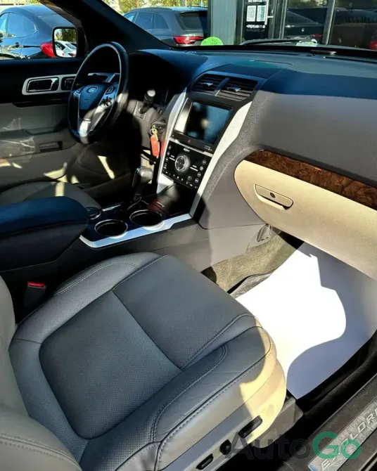 Продажа Ford Explorer V, 2014г., Витебск Витебск - изображение 11