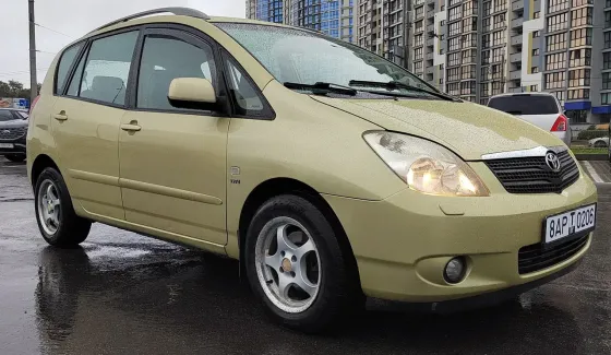 Продажа Toyota Corolla Verso I, 2002г., Минск Минск
