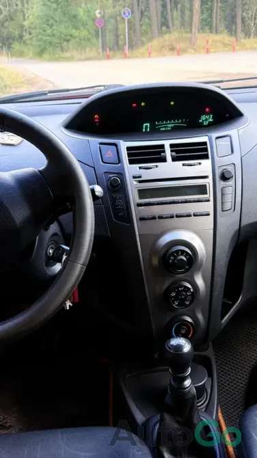 Продажа Toyota Yaris II Рестайлинг, 2009г., Минск Минск - изображение 11