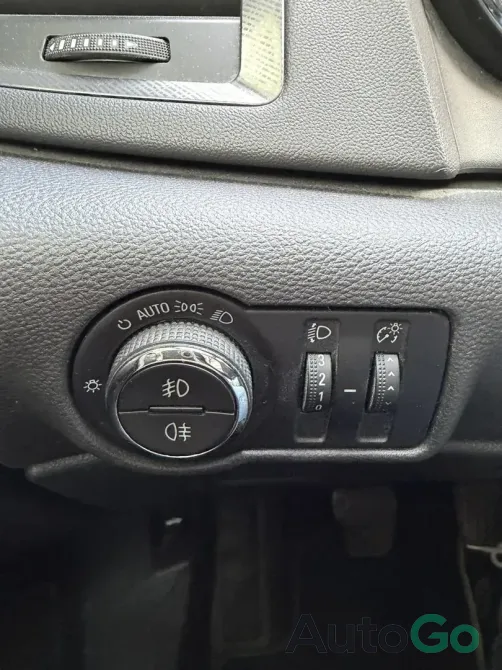 Продажа Opel Astra J, 2011г., Минск Минск - изображение 11