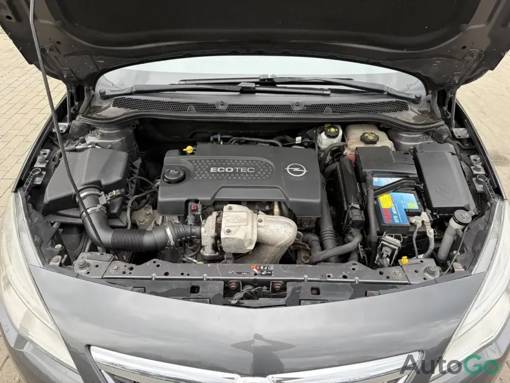 Продажа Opel Astra J, 2011г., Минск Минск - изображение 5