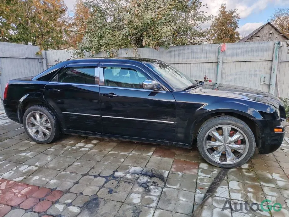 Продажа Chrysler 300C II Рестайлинг, 2007 г., Городок Городок - изображение 5