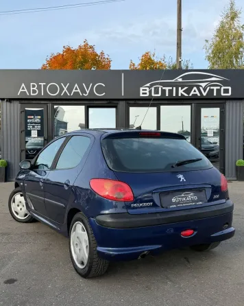 Продажа Peugeot 206 (I) Рестайлинг, 2004 г., Солигорск Солигорск