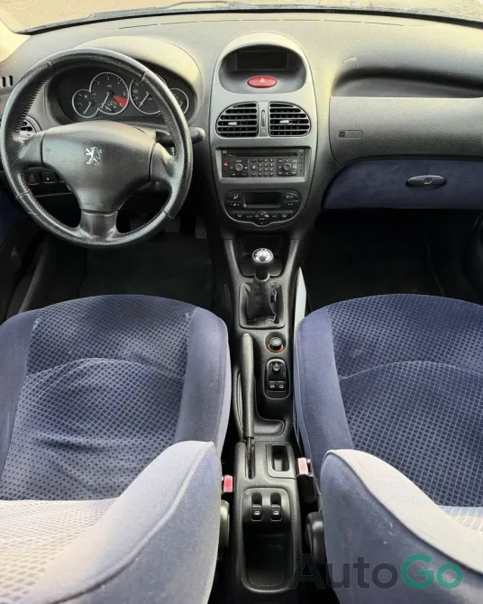 Продажа Peugeot 206 (I) Рестайлинг, 2004 г., Солигорск Солигорск - изображение 10