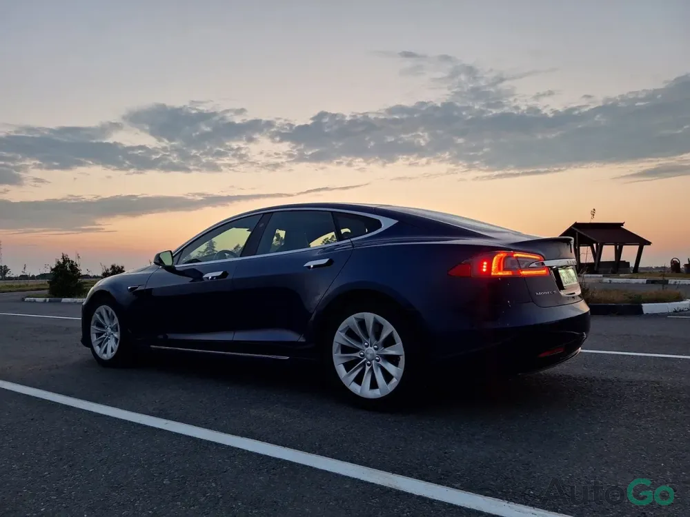  Model S (I) Рестайлинг