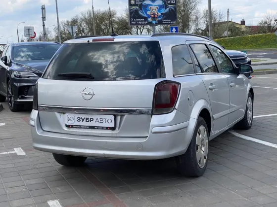 Продажа Opel Astra H Рестайлинг, 2010 г., Минск Минск
