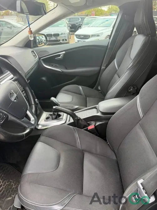 Продажа Volvo V40 (II), 2013 г., Барановичи Барановичи - изображение 9