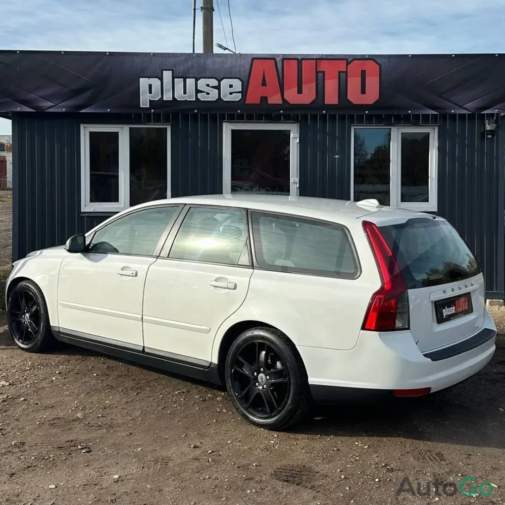 Продажа Volvo V50 I Рестайлинг, 2010г., Полоцк Полоцк - изображение 5