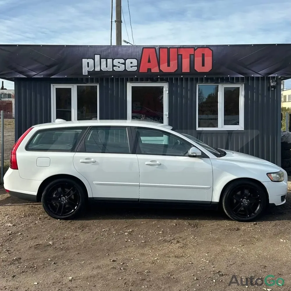 Продажа Volvo V50 I Рестайлинг, 2010г., Полоцк Полоцк - изображение 8