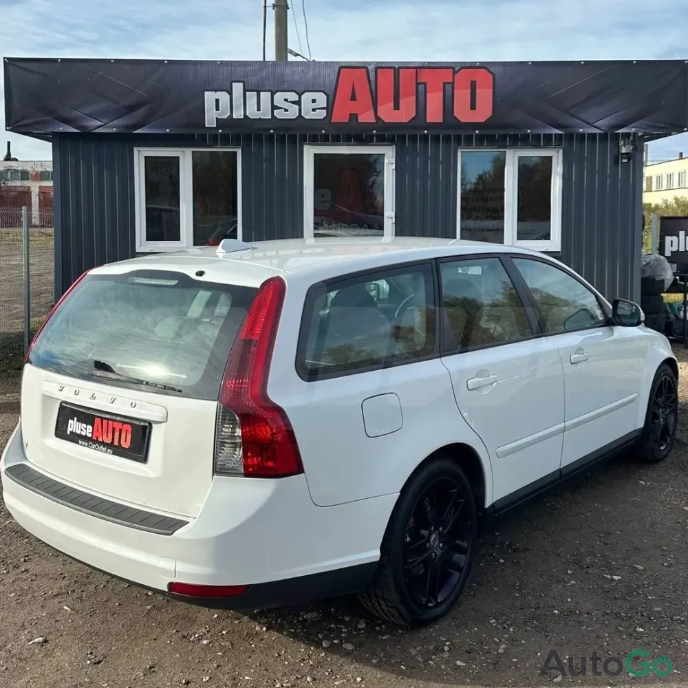 Продажа Volvo V50 I Рестайлинг, 2010г., Полоцк Полоцк - изображение 4