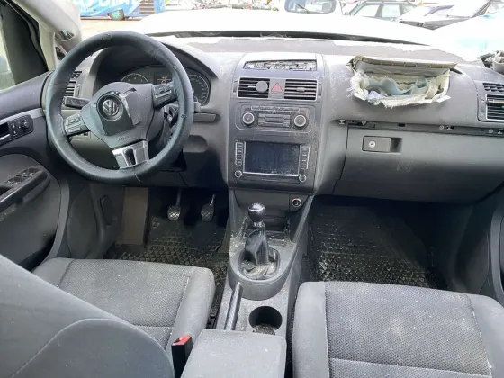 Продажа Volkswagen Touran (II), 2011 г., Минск Минск