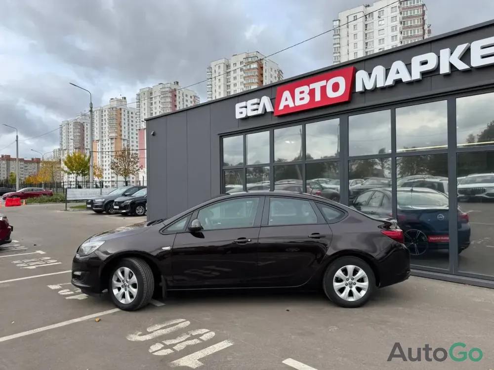 Продажа Opel Astra J Рестайлинг, 2013г., Минск Минск - изображение 8