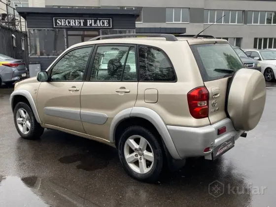 Продажа Toyota RAV4 II (XA20) Рестайлинг, 2004 г., Витебск Витебск