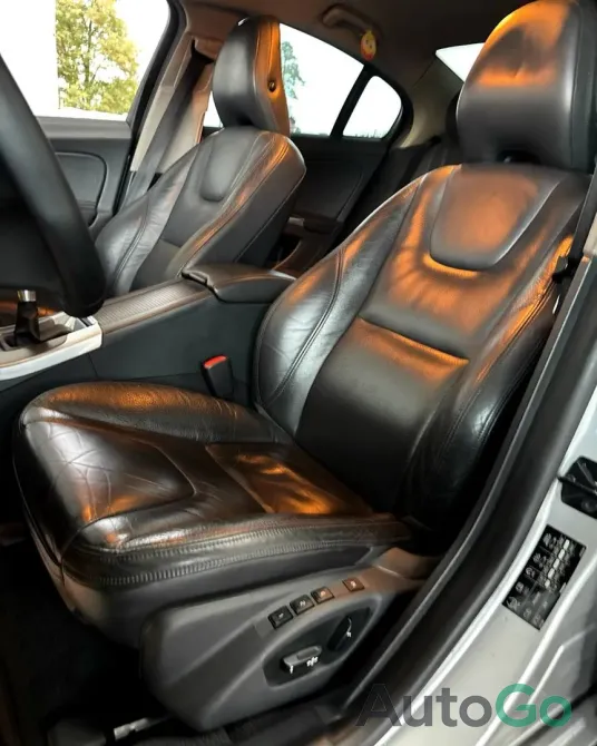 Продажа Volvo S60 (II), 2011 г., Лида Лида - изображение 10