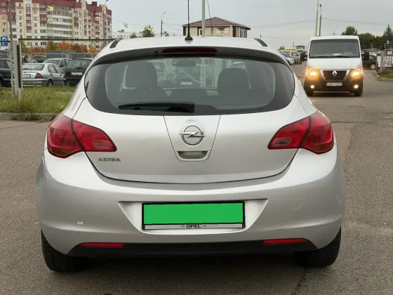 Продажа Opel Astra J, 2010г., Минск Минск