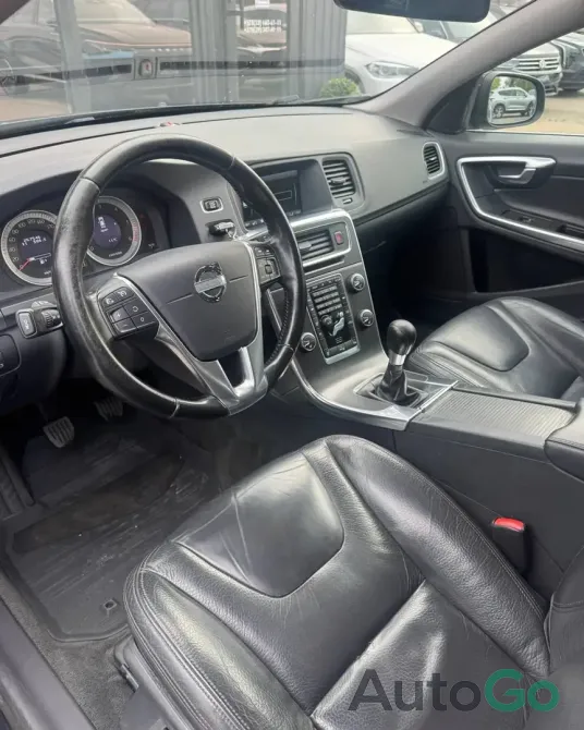 Продажа Volvo V60 I, 2012г., Могилёв Могилев - изображение 8