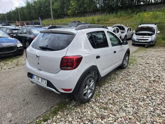 Продажа Dacia Sandero II Рестайлинг, 2020 г., Минск Минск