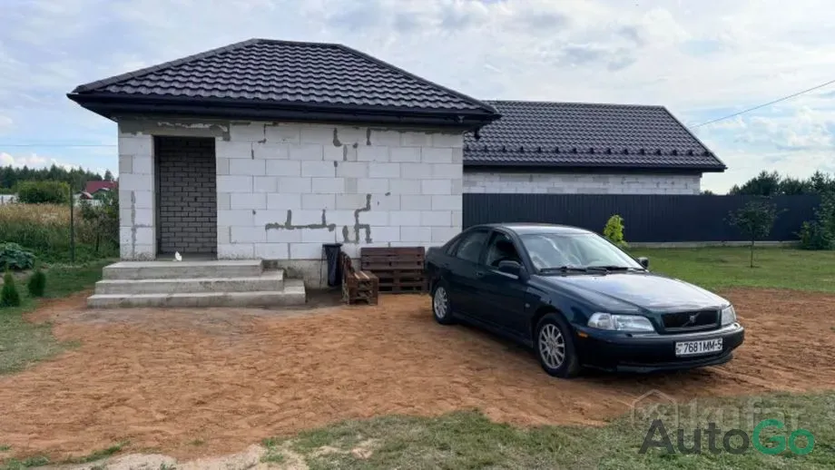 Продажа Volvo S40 I, 1999 г., Солигорск Солигорск - изображение 1