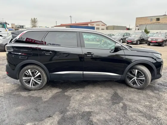 Продажа Peugeot 5008 II Рестайлинг, 2021г., Лида Лида
