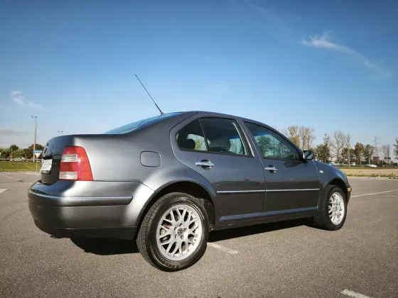 Продажа Volkswagen Bora (I), 2004 г., Минск Минск