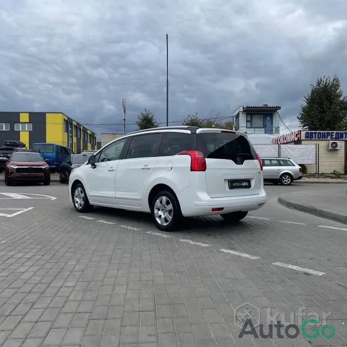 Продажа Peugeot 5008 I Рестайлинг, 2014 г., Гродно Гродно - изображение 6