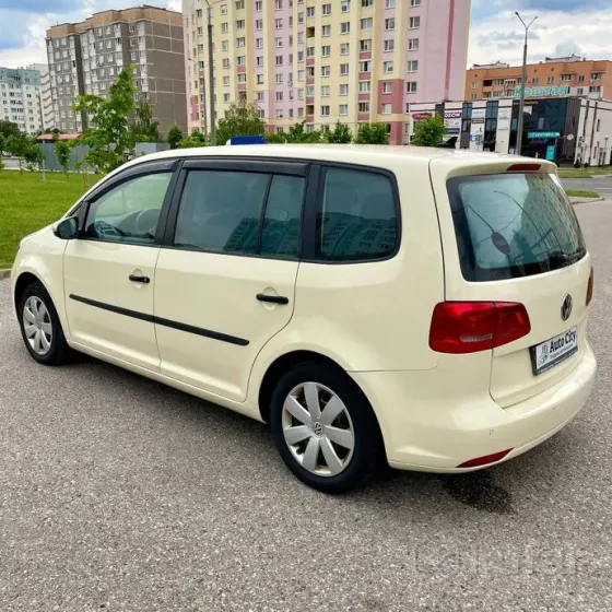 Продажа Volkswagen Touran I Рестайлинг, 2013 г., Гродно Гродно