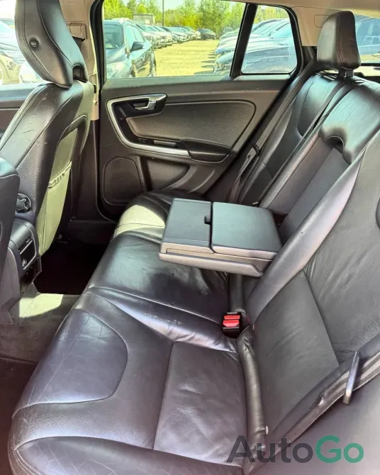 Продажа Volvo V60 (I), 2013 г., Могилев Могилев - изображение 9