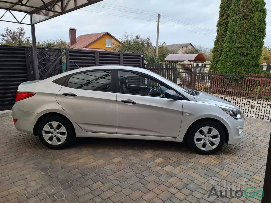 Продажа Hyundai Solaris I Рестайлинг, 2015 г., Барановичи Барановичи - изображение 2