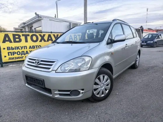 Продажа Toyota Avensis Verso I, 2002г., Слуцк Слуцк