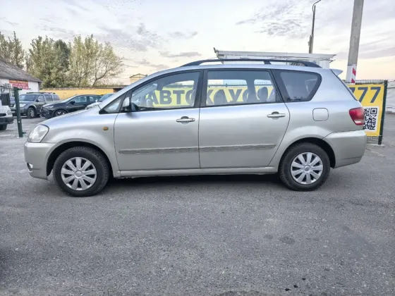 Продажа Toyota Avensis Verso I, 2002г., Слуцк Слуцк