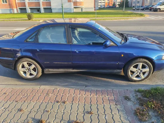 Продажа Audi A4 I (B5), 1998г., Берёза Береза