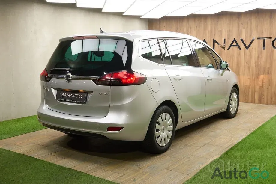 Продажа Opel Zafira C, 2016 г., Минск Минск - изображение 8