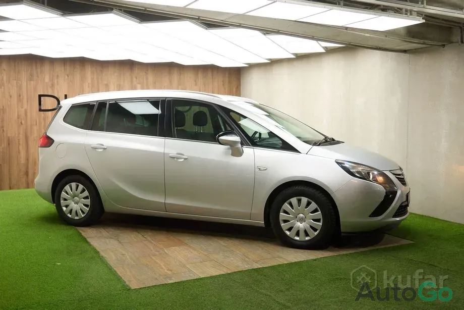 Продажа Opel Zafira C, 2016 г., Минск Минск - изображение 5