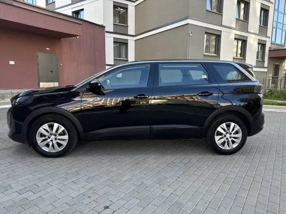 Продажа Peugeot 5008 (II) Рестайлинг, 2022 г., Минск Минск