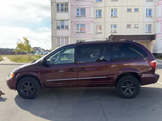 Продажа Chrysler Town & Country IV, 2001г., Гомель Гомель
