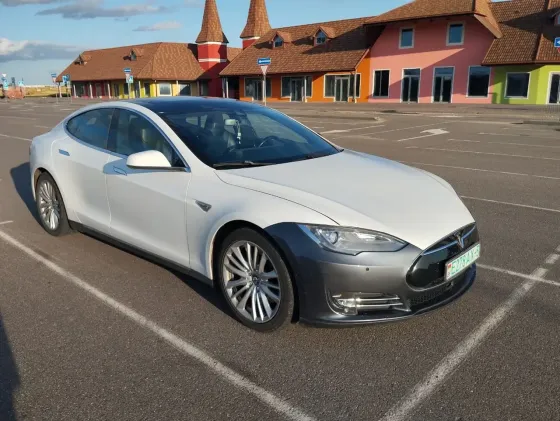 Продажа Tesla Model S I, 2015г., Минск Минск