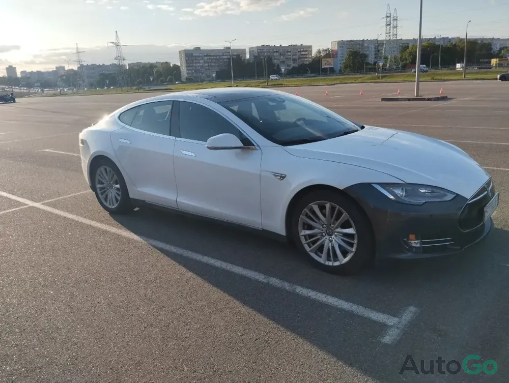 Продажа Tesla Model S I, 2015г., Минск Минск - изображение 7