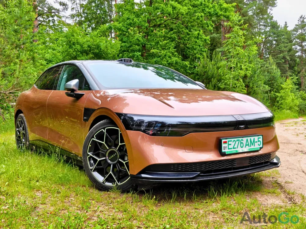 Седан Zeekr 007 (I) (2024)