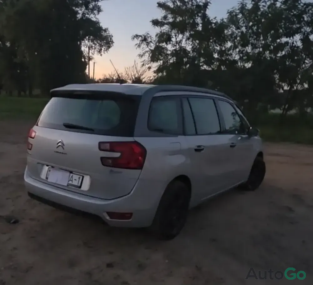 Продажа Citroen C4 Picasso II, 2015г., Минск Минск - изображение 2